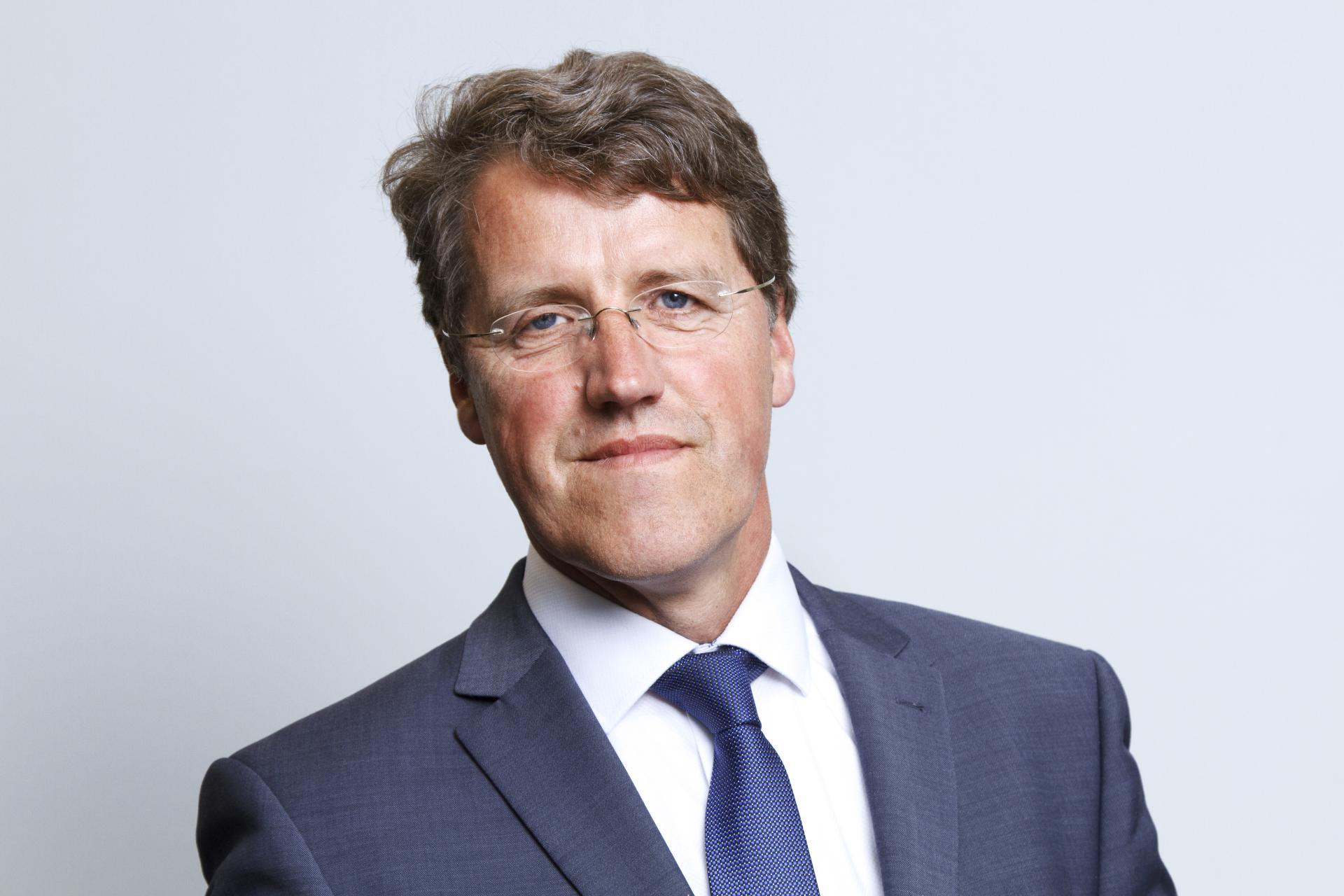 Burgemeester Eric van Oosterhout